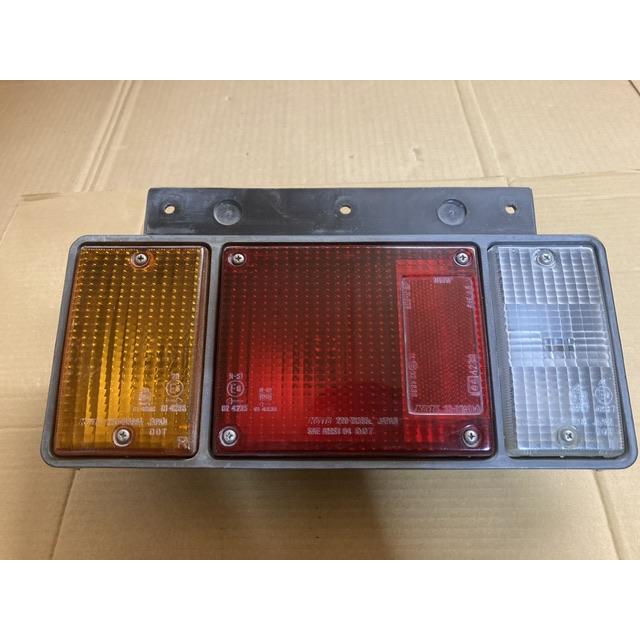 ZNS0119◇いすゞエルフ◇タイタン◇KOITO◇テールランプ◇左右セット◇標準◇ワイド いすゞ（ISUZU） エルフ フルLED テールランプ 左右セット トラック