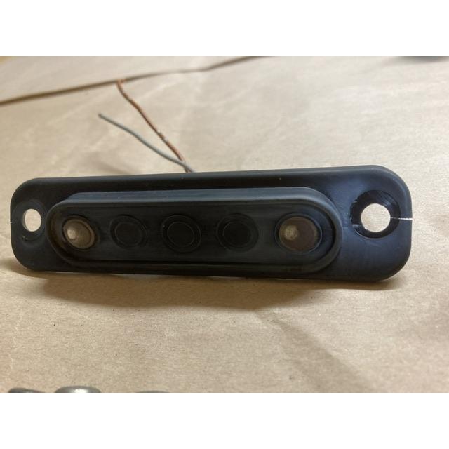 ドア ロック アクチュエーター ジャンクション 接点 リア 右
