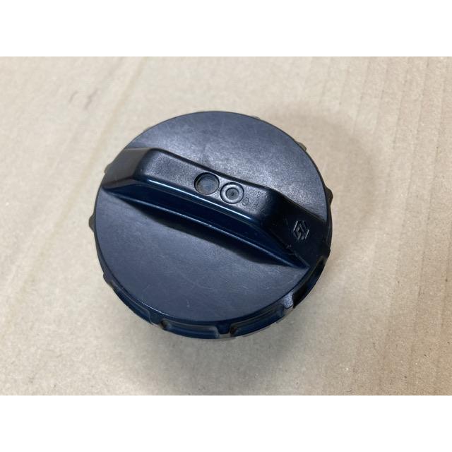 燃料 キャップ クリッパー U71V ニッサン 17251-6A0A0 フューエル