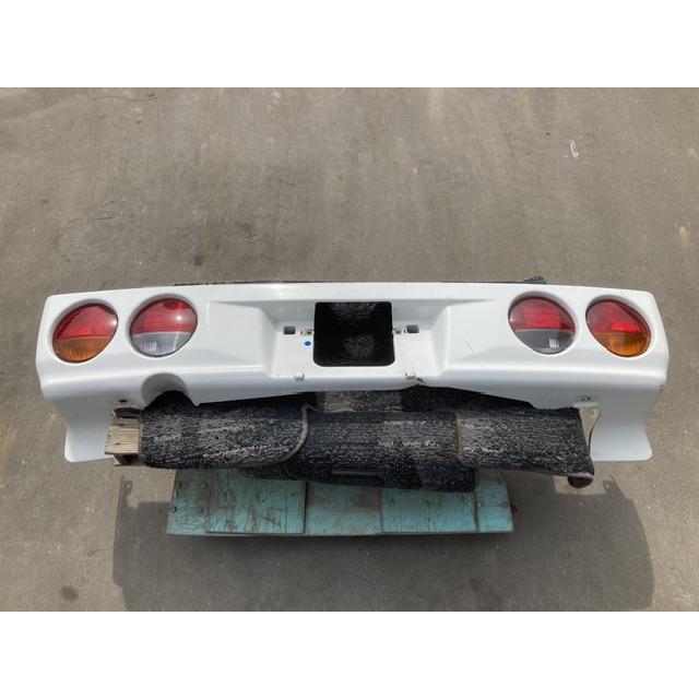 バンパー リア クリッパー U71V ニッサン W37 DX ホワイトソリッド