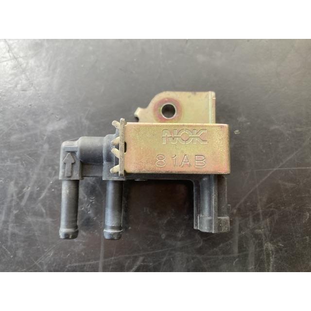 バキューム スイッチング バルブ アルト ラパン HE21S スズキ K6A