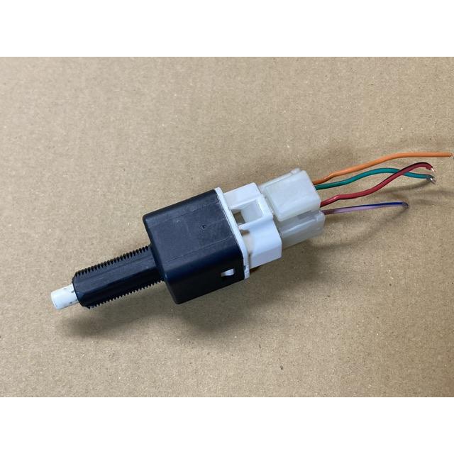 ブレーキ ランプ スイッチ セルボ HG21S スズキ 純正 37740-75H21