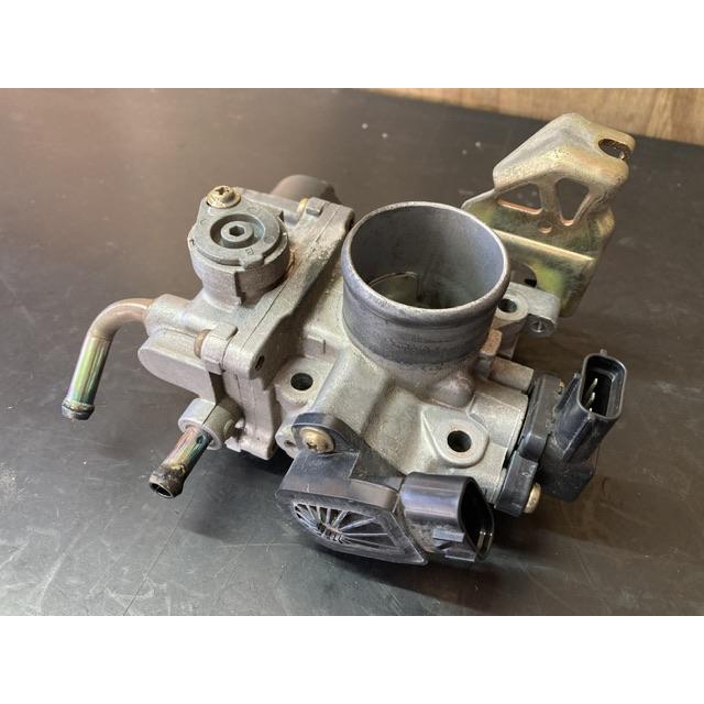 スロットル ボディ ワゴンR MH21S スズキ K6A 13400-58J00 E1T26571A