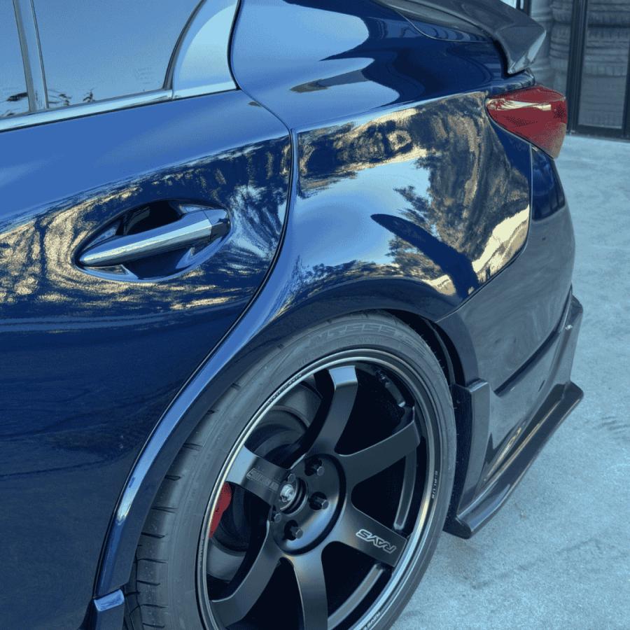 V37 ワイドリアフェンダー FRP製 リテーナー・給油口アタッチメント付