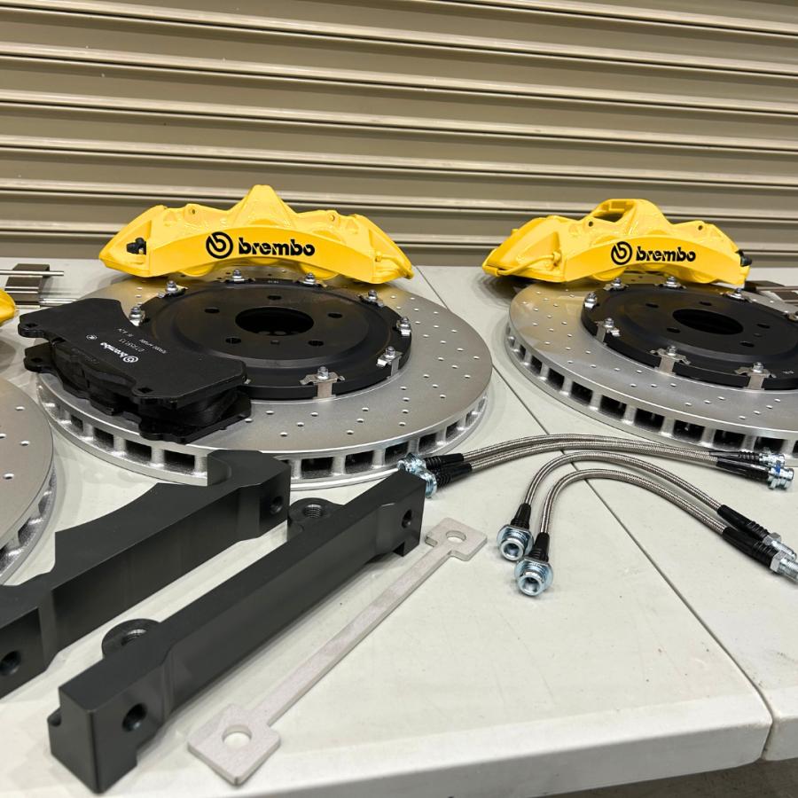 V37 専用 Brembo 6POT/4POT モノブロック イエローキャリパーキット