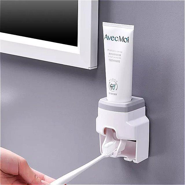 62%OFF!】 自動 歯磨き粉 ディスペンサー 歯 ホルダー シャワー 用 と バスルーム ブラシ 小さな スクイーザー 家族の ウォールマウント 歯磨き粉 ホームシアタースピーカー 収納 自動歯磨き粉ディスペンサースクイーザー歯ブラシホルダーライトブルー