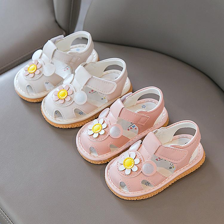 ベビー サンダル フラワー 音が鳴る 女の子 ベビー靴 赤ちゃん 子供 ファーストシューズ サマーサンダル 笛付き おしゃれ 可愛 11 12 13付け替えの笛1ペアおまけ 激安先着