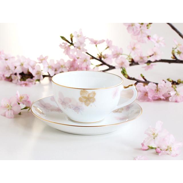 大倉陶園 【大倉陶園直営店】 桜シリーズ「初御代桜」 カップ 大倉陶園 【大倉陶園直営店】 桜シリーズ「初御代桜」 カップ