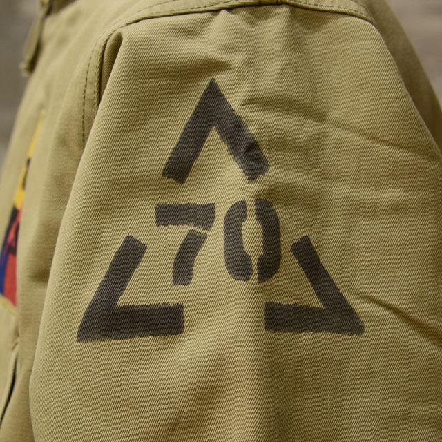 「超メルカリ市」 FREEWHEELERS フリーホイーラーズ ミリタリージャケット タンカースジャケット 70th TANK BATTALION COMPANY C ミリタリー・チノクロス ウールメルトン カーキ 【L1010710820】(36300円)