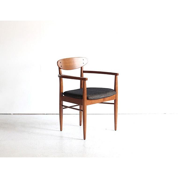 ACME Furniture（アクメファニチャー） TRESTLES ARM CHAIR トラッセル