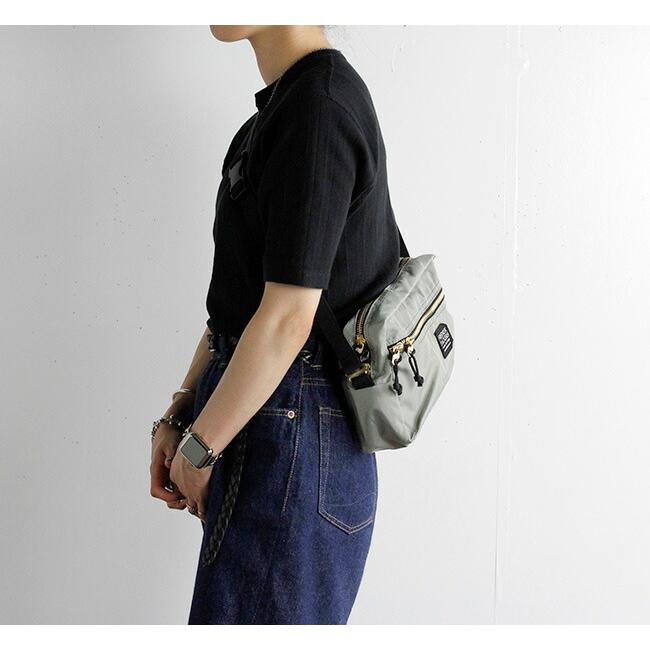 FREDRIK PACKERS フレドリックパッカーズ 420D SNUG SHOULDER M スナッグショルダーM_1