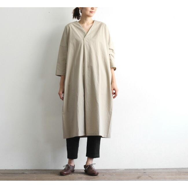 Evam Eva エヴァムエヴァ コットンvネックワンピース Cotton V Neck One Piece E211t068 O L D 通販 Yahoo ショッピング