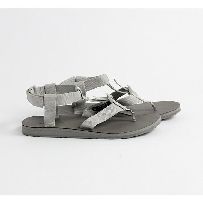 Kaptain Sunshine サンダル Teva と KAPTAIN SUNSHINE がコラボレーションし、90年代の