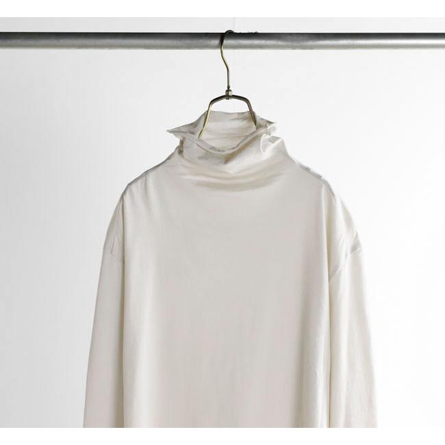 evam eva エヴァムエヴァ オーガニックコットン カットソー タートルネック cut&sew turtleneck E253C028 |  | 09