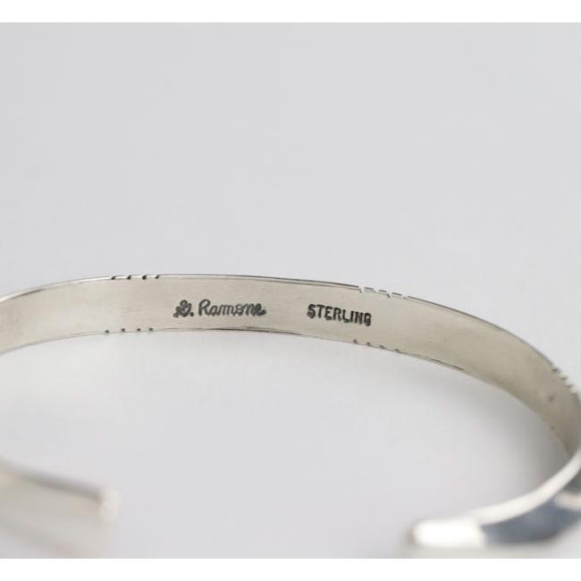 インディアンジュエリー　バングル Geneva Ramone ナバホ 楽天市場】インディアンジュエリー ナバホ族 Geneva Ramone ジェネバ