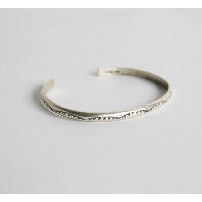 indian jewelry インディアンジュエリー ナバホ シルバー925B バングル