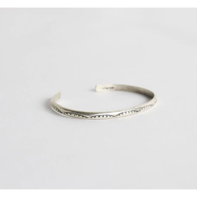 indian jewelry インディアンジュエリー ナバホ シルバー925B バングル