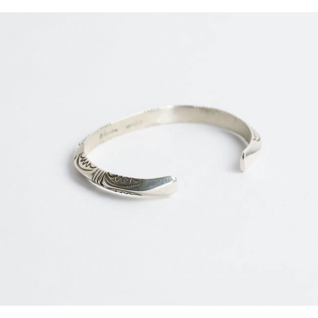 indian jewelry インディアンジュエリー Geneva Ramone ジェネバラモーン ナバホ シルバー925 トライアングルスタンプ バングル |  | 11