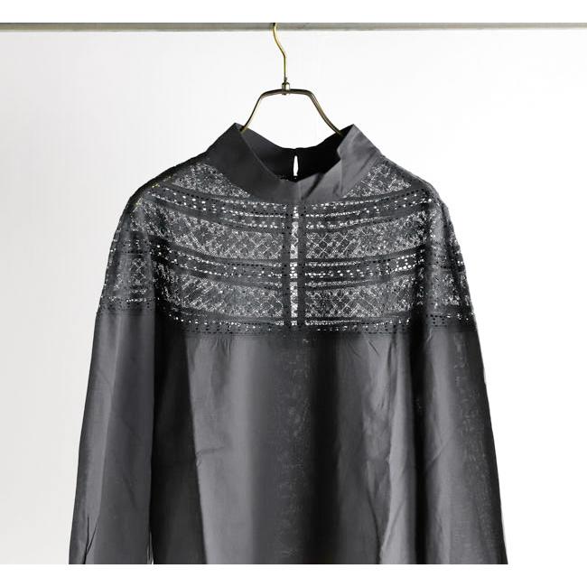 mizuiro ind ミズイロインド 3-230122　レースヨークハイネックシャツ |  | 10