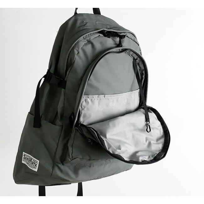 Mt RAINIER DESIGN WORKS デイパックリュック グレー Mt
