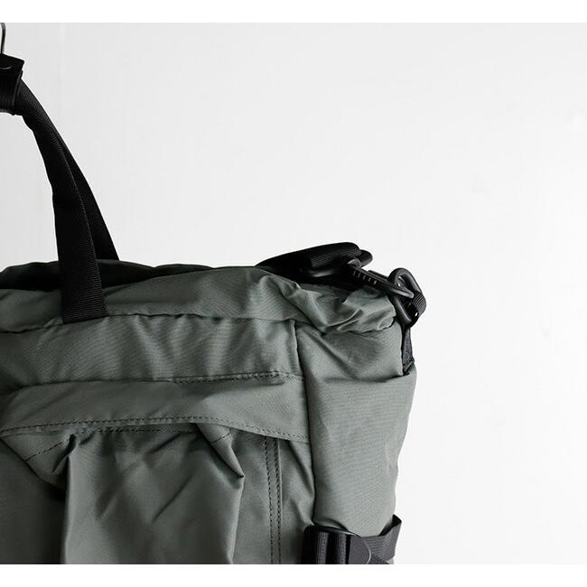 Mt RAINIER DESIGN WORKS マウントレイニアデザインワークス　HELMET TOTE PACK　ヘルメット トート 7002 |  | 14