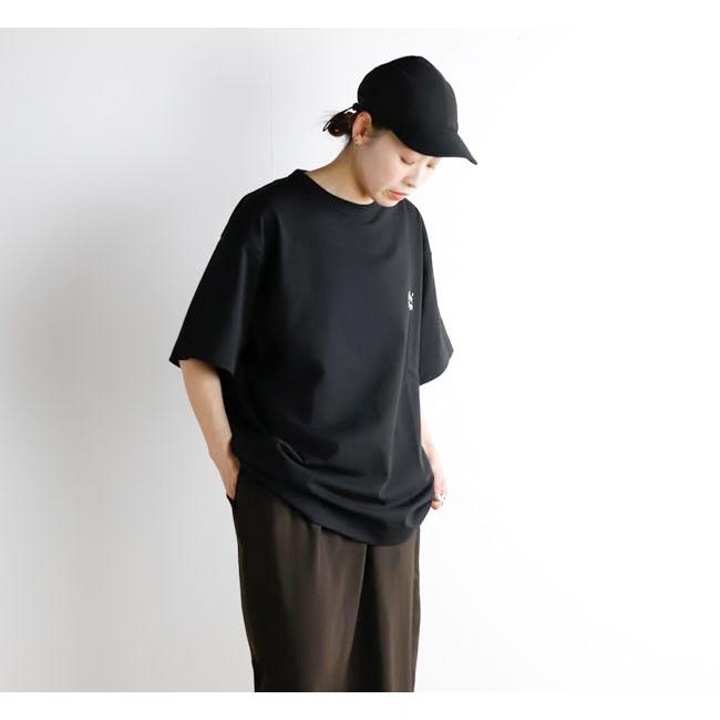 NANGA ナンガ NA26S1MO36 エコハイブリッド ビンテージフラワー Tシャツ ECO HYBRID VINTAGE FLOWER TEE |  | 02