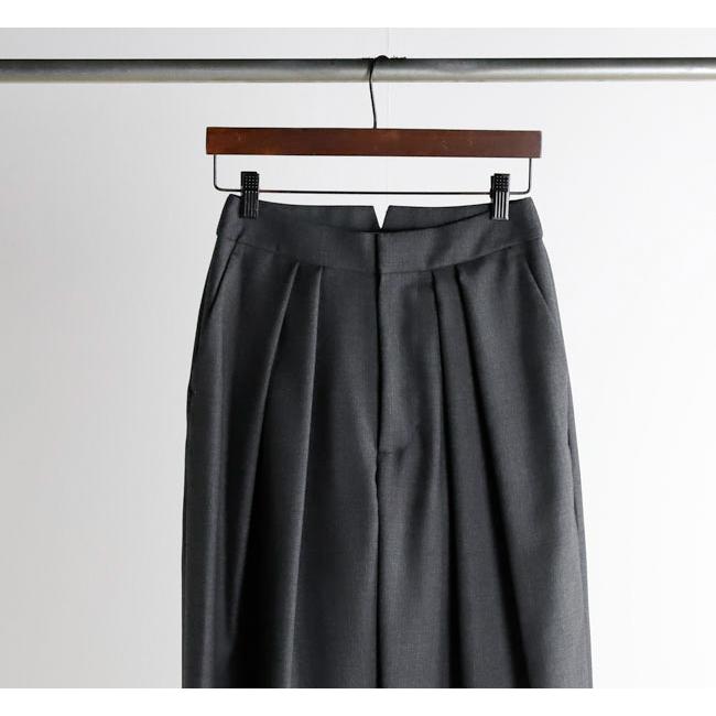 SALE40%OFF //SACRA サクラ 125515112 テーパードパンツ H.COUNT WORSTED SERGE PANTS |  | 12