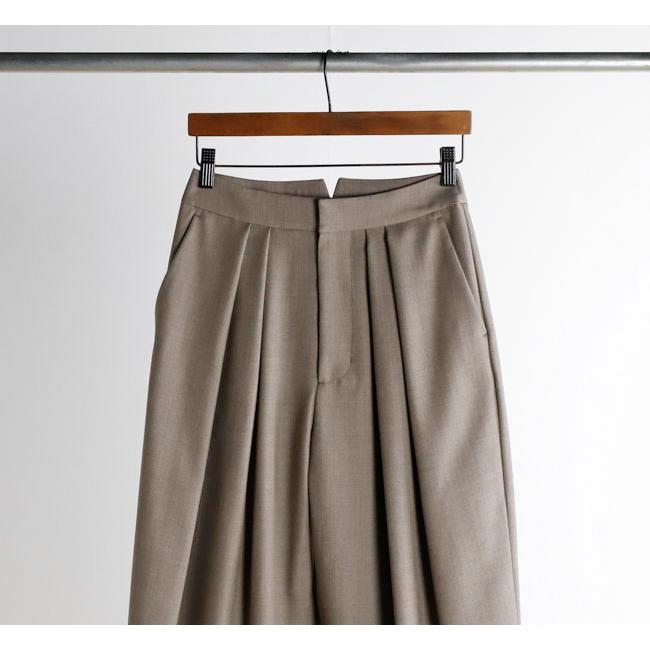 SALE40%OFF //SACRA サクラ 125515112 テーパードパンツ H.COUNT WORSTED SERGE PANTS |  | 08