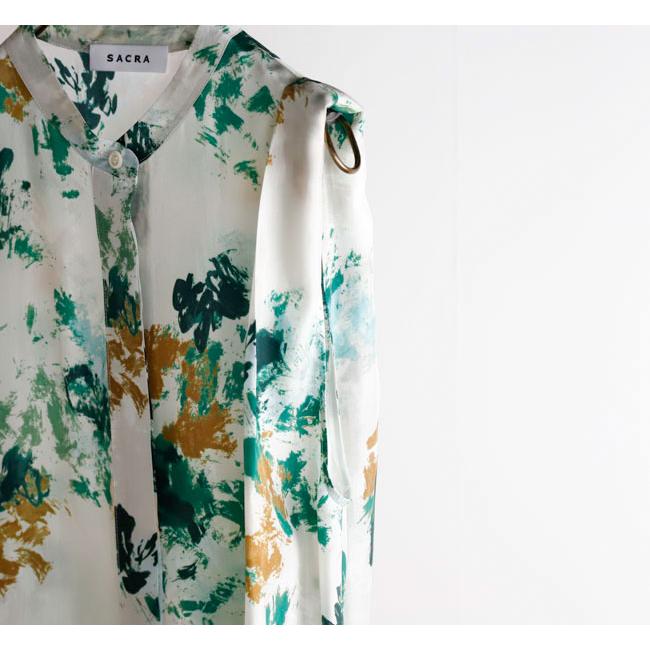 SACRA サクラ 126115071 ブラードフローラトップ BLURRED FLORA TOP |  | 09