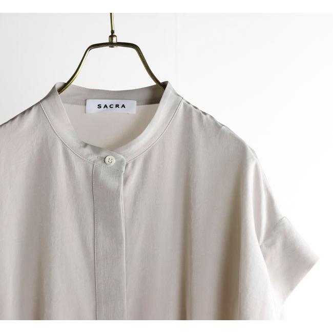 SACRA サクラ 126114071 バンドカラートップ TRIACE MICRO CREPE TOP |  | 11