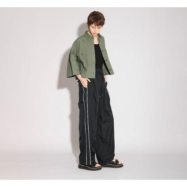 SACRA サクラ 126208071 コットンホースクロス クロップドミリタリーシャツ COTTON HORSE CLOTH CROPPED SHIRT |  | 01