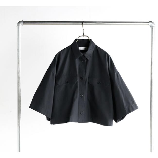 SACRA サクラ 126208071 コットンホースクロス クロップドミリタリーシャツ COTTON HORSE CLOTH CROPPED SHIRT |  | 06