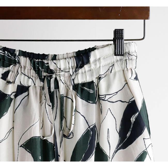 SACRA サクラ 126213112 ワイドパンツ MODERN LEAVES PANTS |  | 07