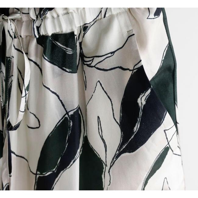 SACRA サクラ 126213112 ワイドパンツ MODERN LEAVES PANTS |  | 09