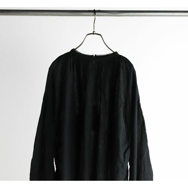 Veritecoeur ヴェリテクール ST-193 ブラウス |  | 16