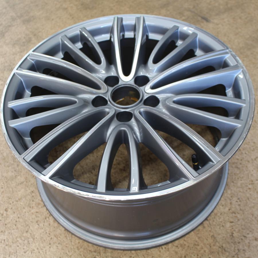 アルファロメオ（ALFA ROMEO） ジュリア ヴェローチェ 純正 リア用 18