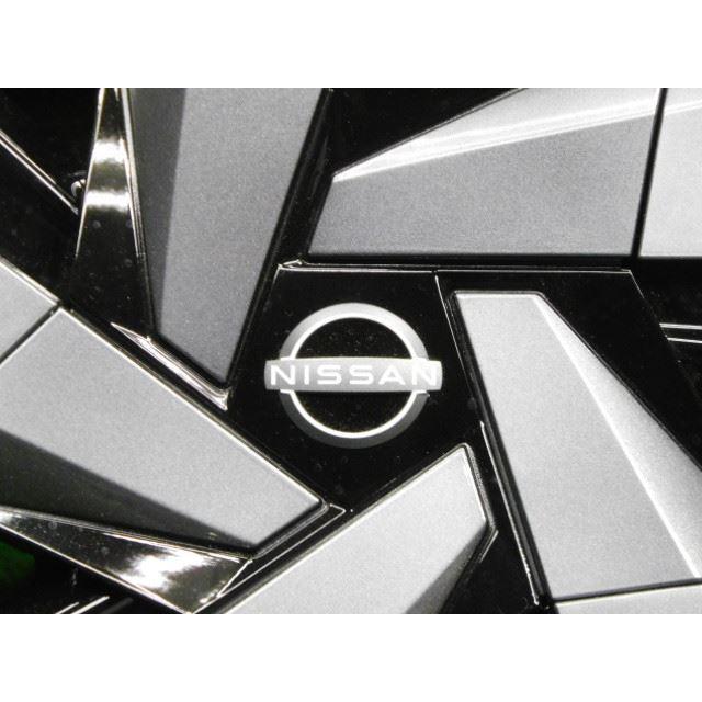程度良好 新品タイヤセット】日産 オーラ 純正 17インチ 6.5J+40 程度良好 新品タイヤセット】日産 オーラ 純正 17インチ 6.5J+40