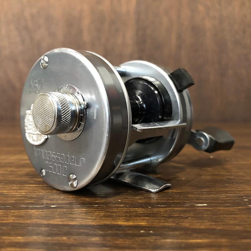 ABU アンバサダー2500C 1976年ビンテージ ambassadeur Abu Ambassadeur 2500C Bait Casting Reel Fn761100