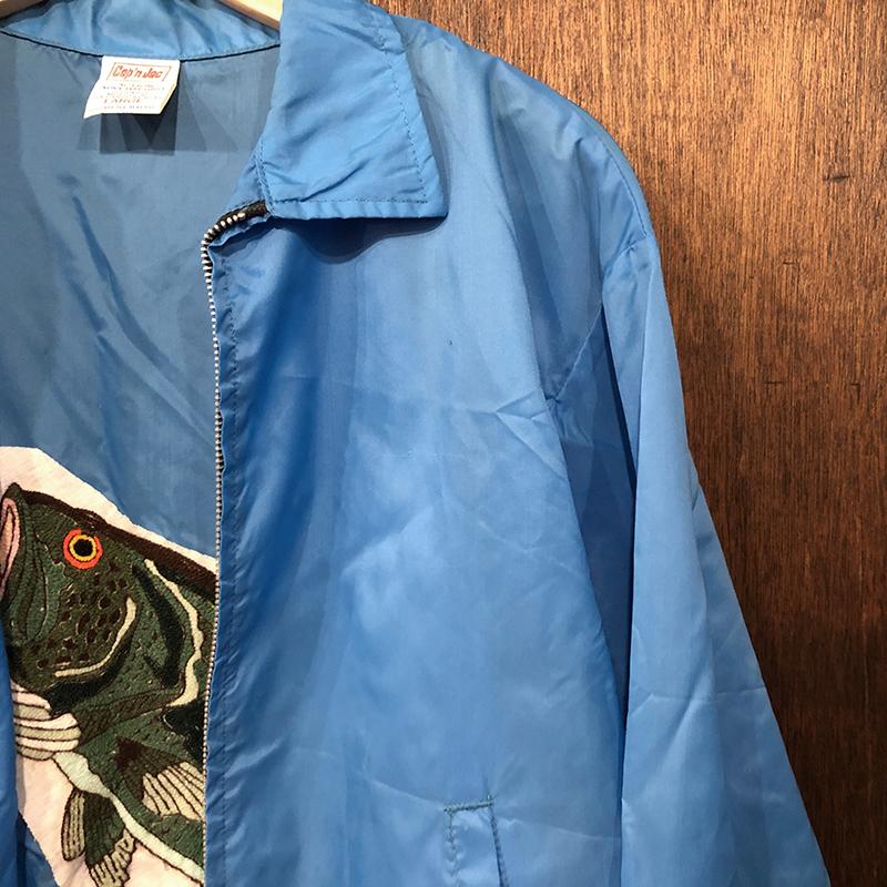 Cap'n Jac Vintage Fishing Jumping Bass Patch Nylon Jacket Cap'n Jac Vintage Fishing Jumping Bass Patch Nylon Jacket