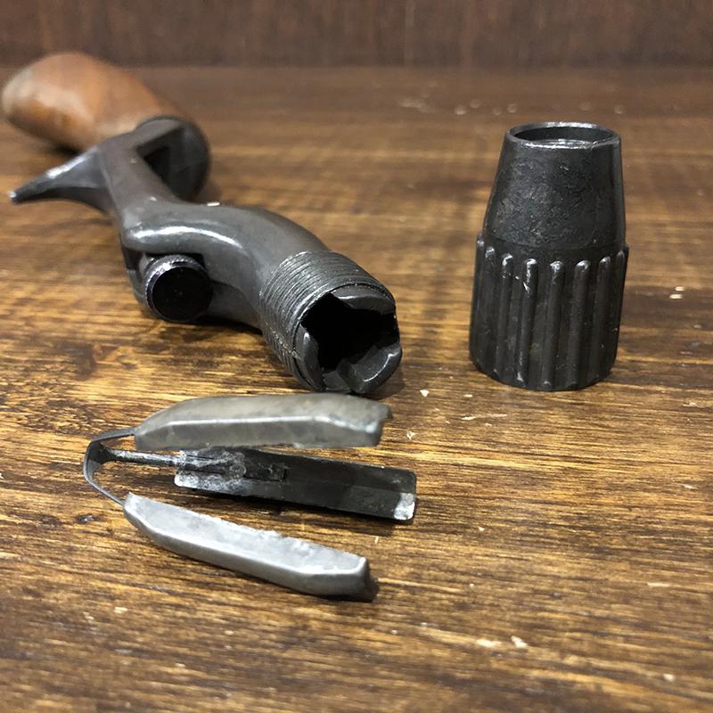 Featherweight Champion Grip Original hatchet Wood Gun Type