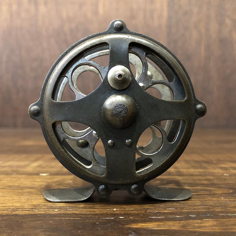 PFLUEGER Pflueger Progress 60 Brass Nickel Combi Bulldog PFLUEGER Pflueger Progress 60 Brass Nickel Combi Bulldog