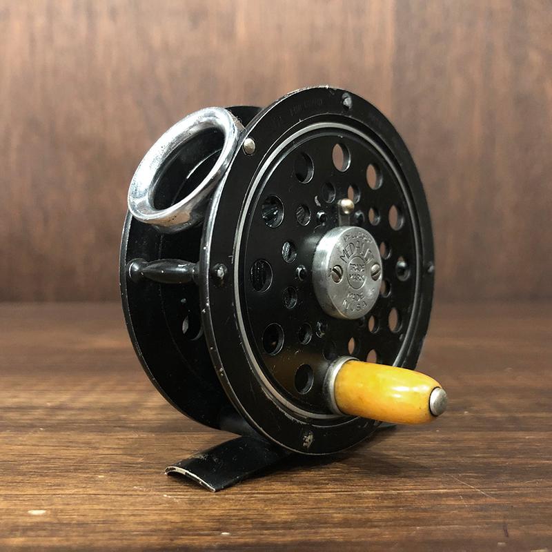 Pflueger Round Line Guard Early Medalist 1492 Fly Reelフルーガー 