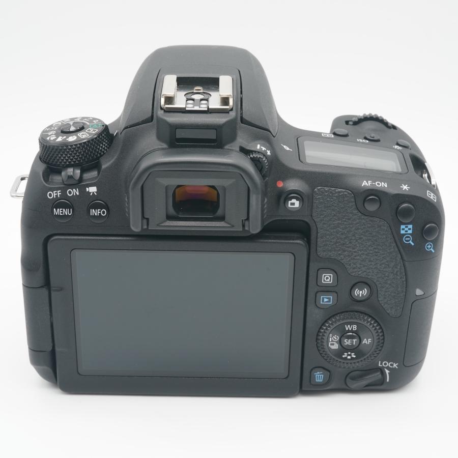 キヤノン ほぼ新品 Canon デジタル一眼レフカメラ EOS 9000D キヤノン ほぼ新品 Canon デジタル一眼レフカメラ EOS 9000D