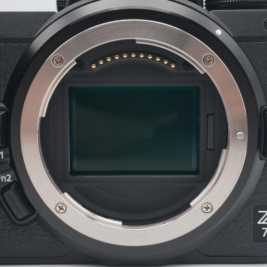 Nikon ニコン ミラーレスカメラ 👕 一眼 Z7 ボディ 【ダマスク
