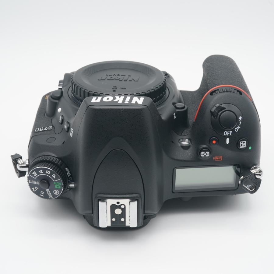 ニコン（Nikon） ほぼ新品 デジタル一眼レフ D750 元箱・未使用