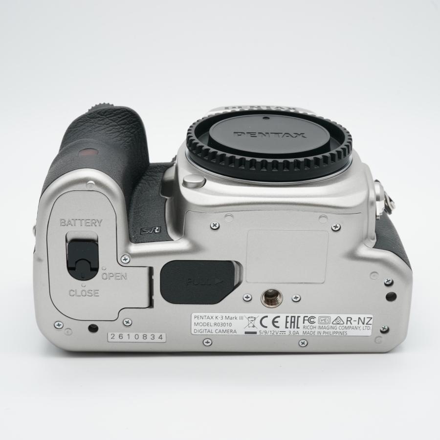 ペンタックス ほぼ新品 K-3 Mark III ボディ シルバー 元箱・取説