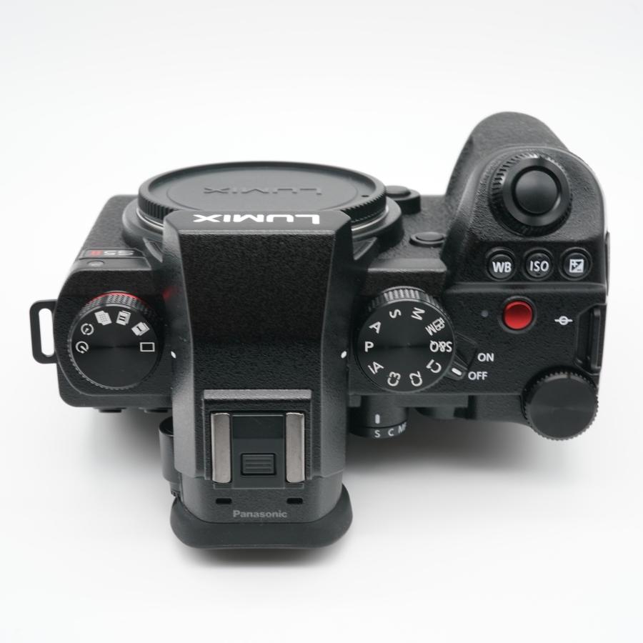 新品級 パナソニック Panasonic DC-S5M2W ダブルズームセットの画像