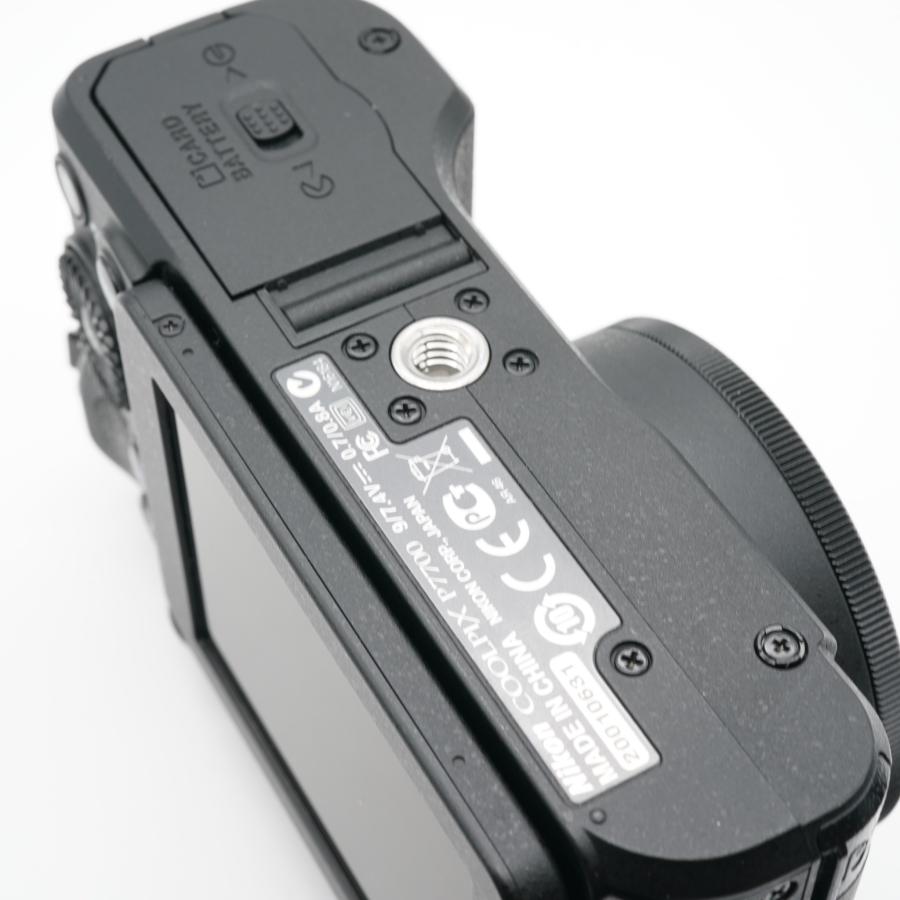 ニコン（Nikon） 極上 NIKON COOLPIX P7700 ブラック あると嬉しい純正
