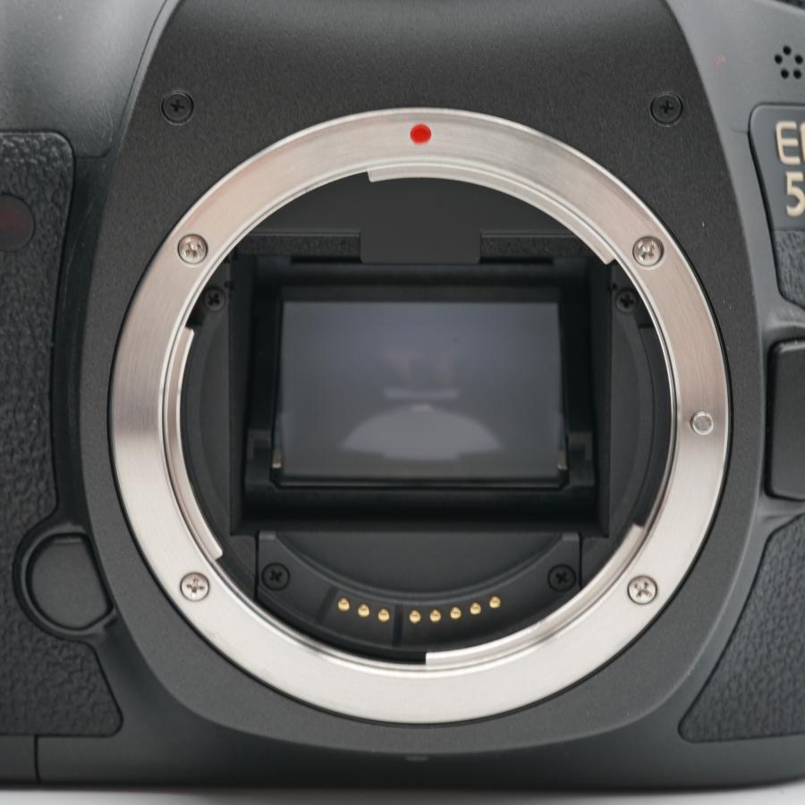 キヤノン（Canon） ほぼ新品 EOS 5Ds ボディ シャッター回数637回