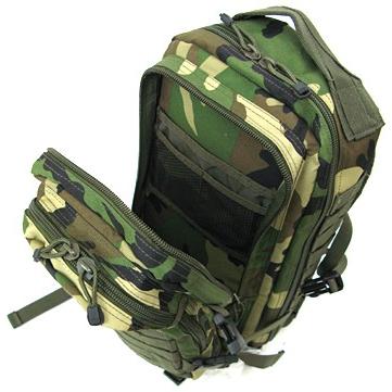 USタイプ アサルトリュック　マルチカモ |  | 03